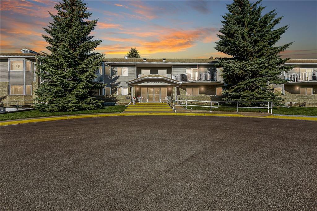 410 7 Street - Photo 1
