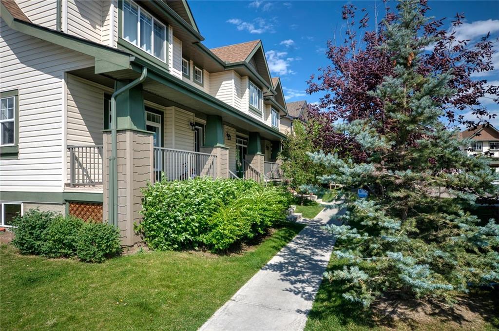 133 Copperpond Heights - Photo 1