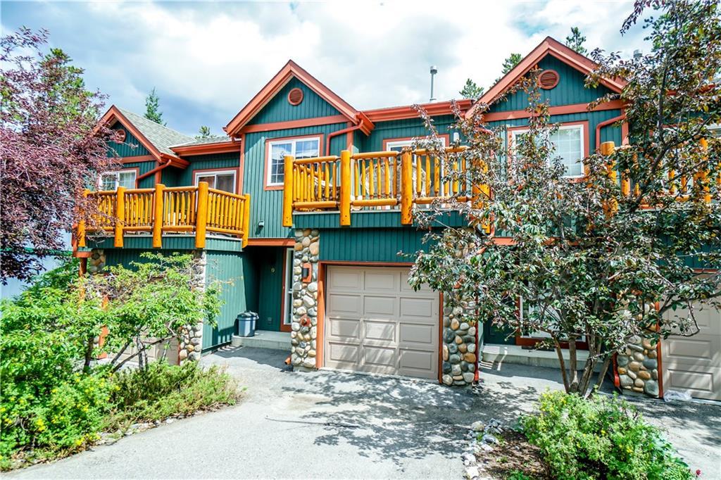 1022 Rundleview Drive - Photo 1