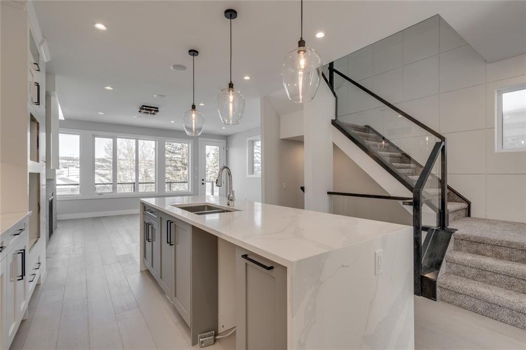 5203 23 Avenue - Photo 1