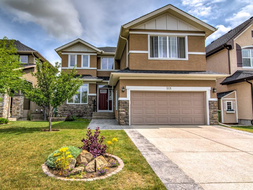 201 Aspenmere Close - Photo 1