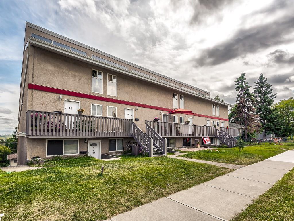 3726 Centre Street - Photo 1