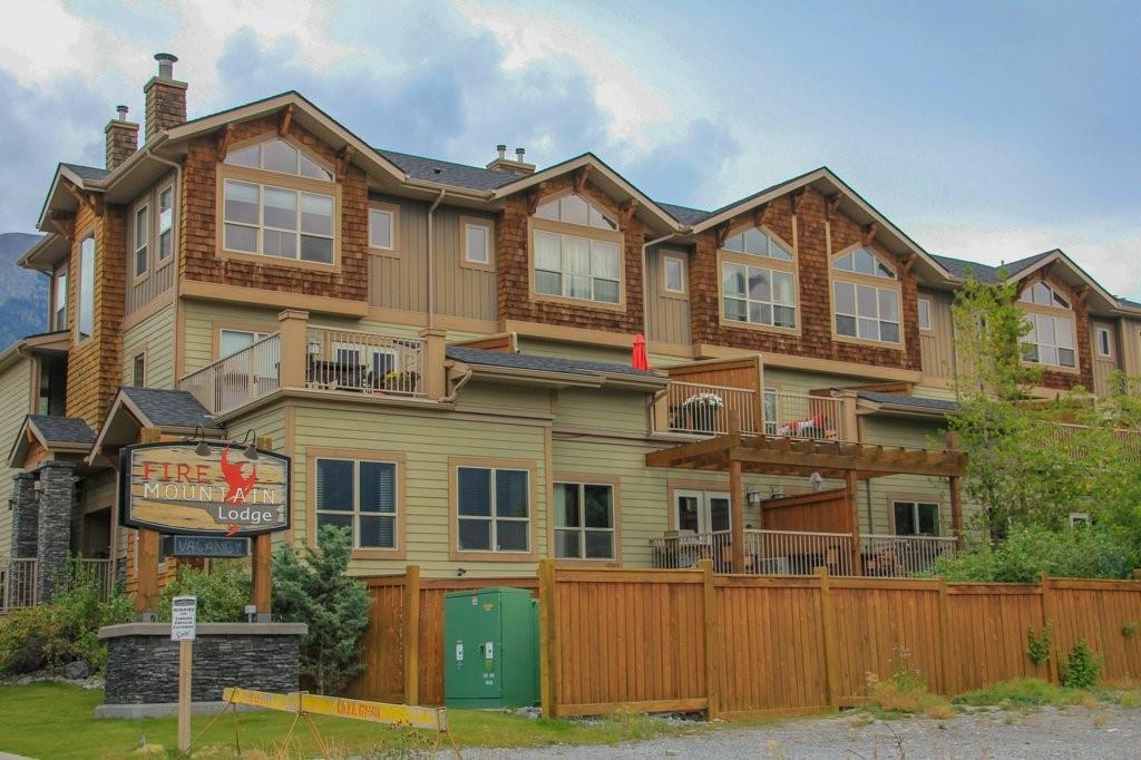 121 Kananaskis Way - Photo 1