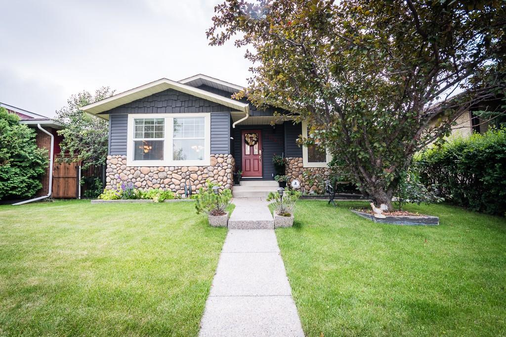 1821 Meadowbrook Drive - Photo 1