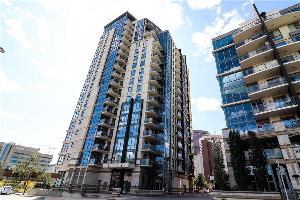 325 3 Street - Photo 1