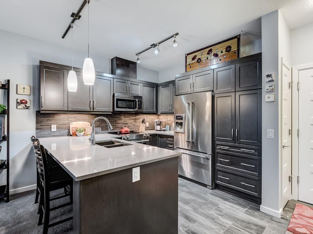 450 Kincora Glen Road - Photo 1