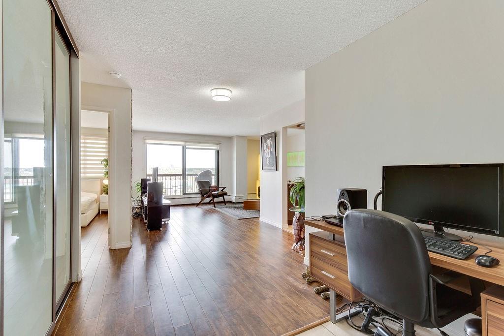 1334 12 Avenue - Photo 1