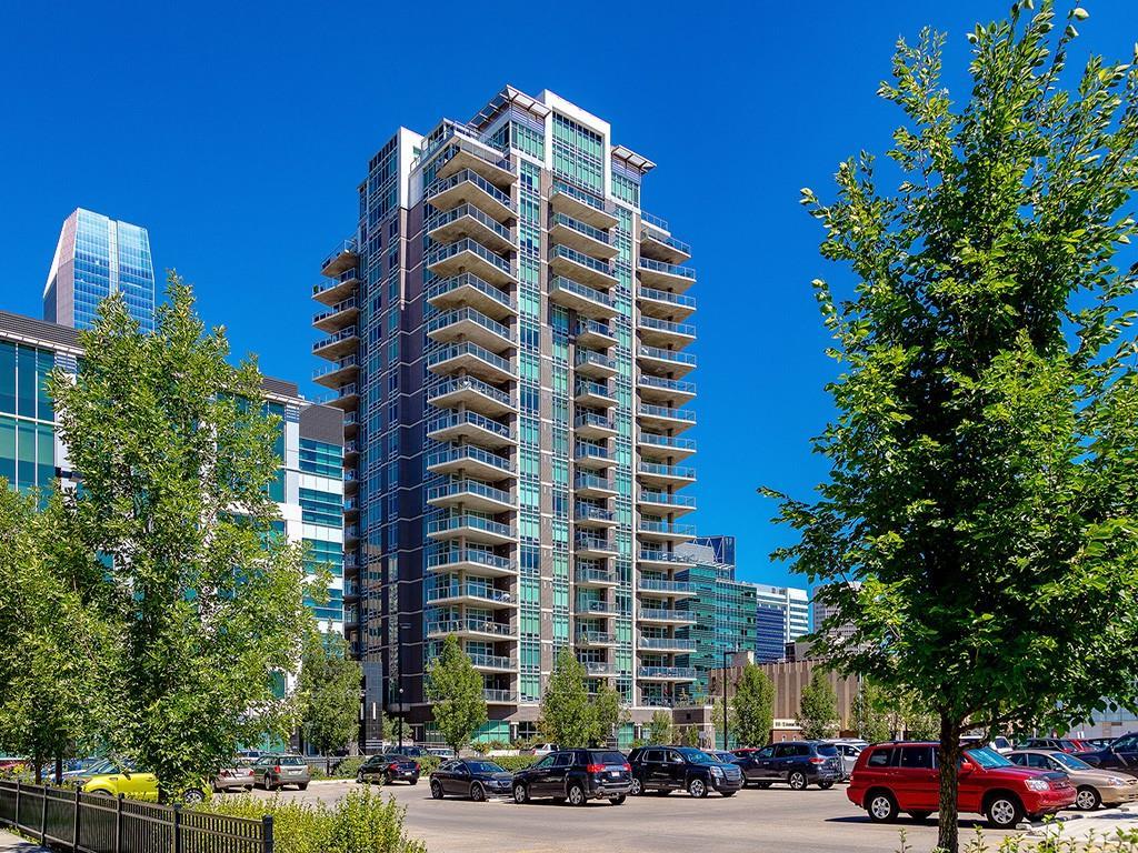 530 12 Avenue - Photo 1