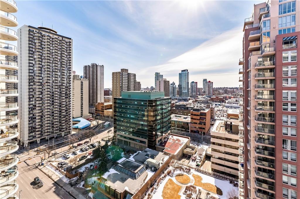 1088 6 Avenue - Photo 1