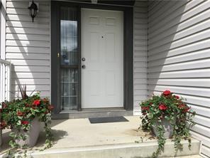 27 Bridlecrest Boulevard - Photo 1