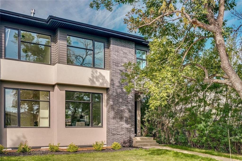 2035 33 Street - Photo 1