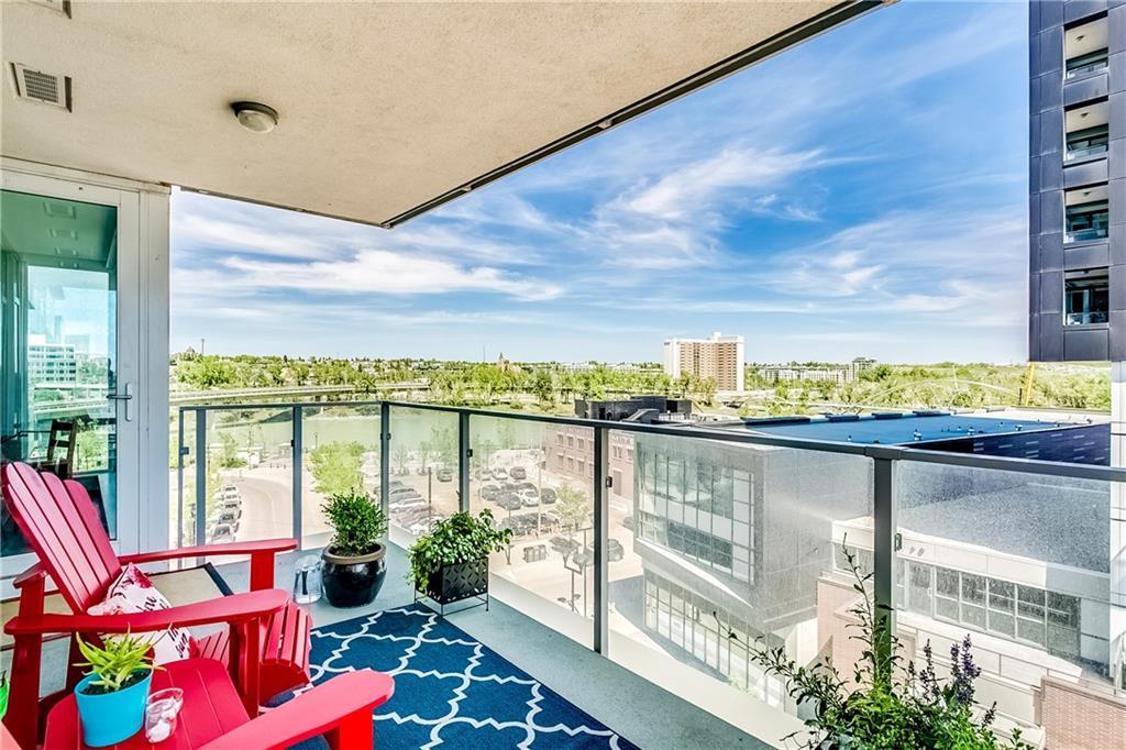 519 Riverfront Avenue - Photo 1