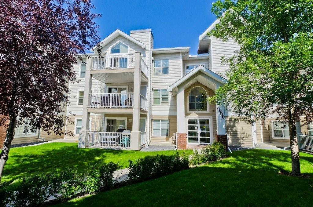 6900 Hunterview Drive - Photo 1