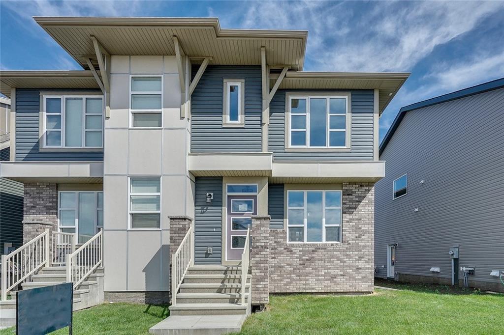 20 Seton Grove - Photo 1