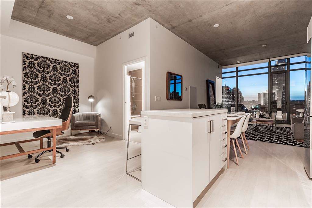 1010 6 Street - Photo 1