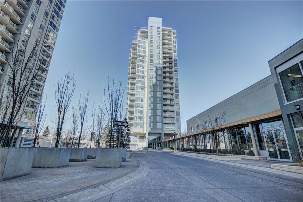 55 Spruce Place - Photo 1