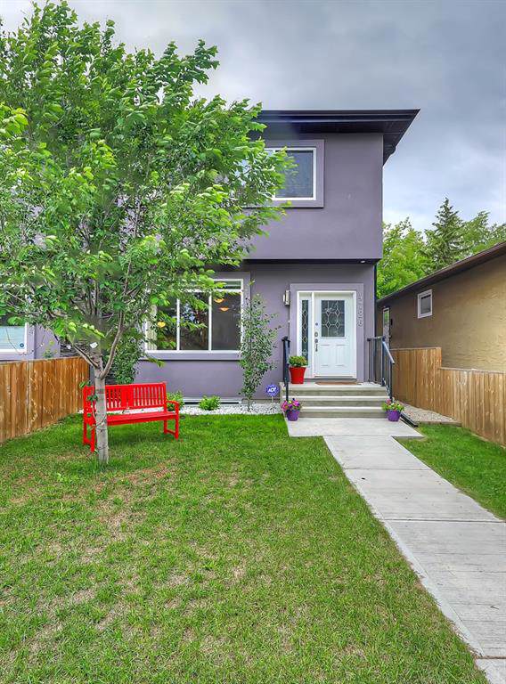 4726 Bowness Road - Photo 1