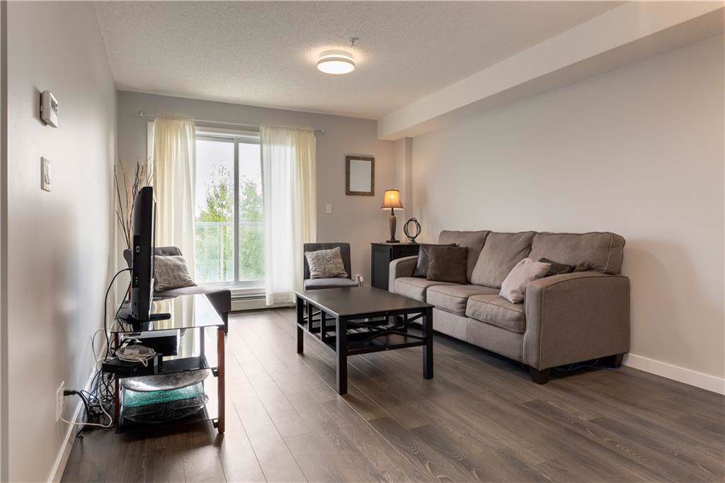 92 Saddletree Court - Photo 1