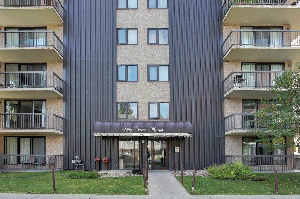1107 15 Avenue - Photo 1