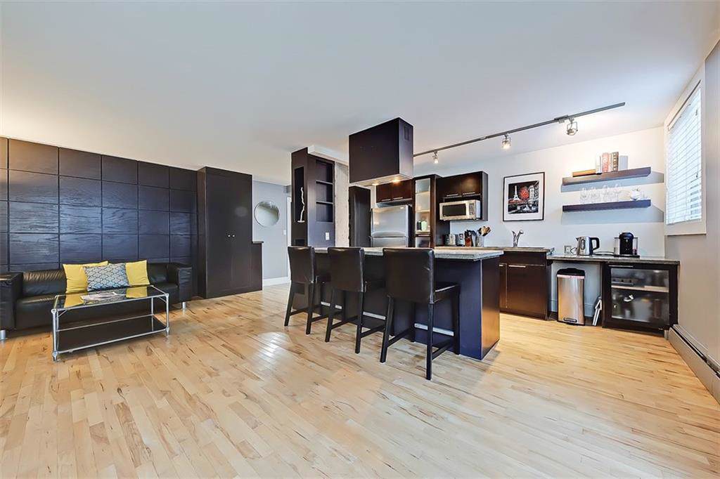 2137 16 Street - Photo 1
