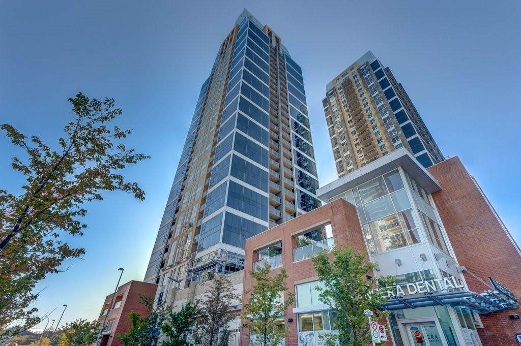 211 13 Avenue - Photo 1
