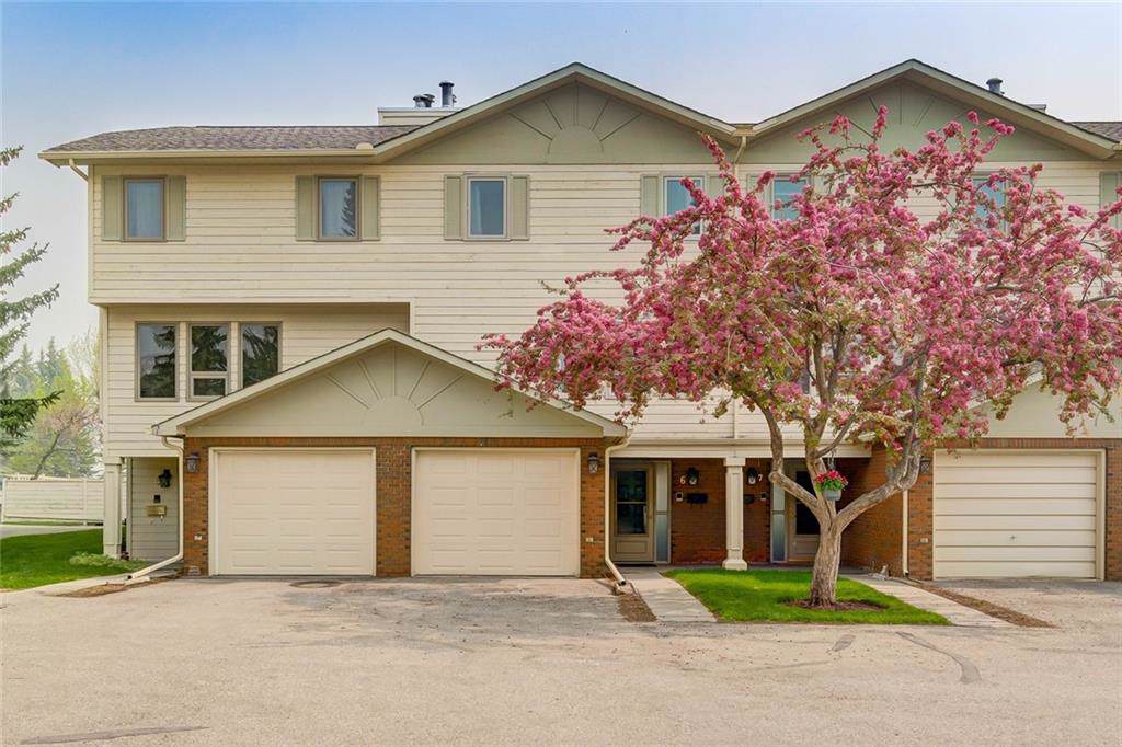 64 Woodacres Crescent - Photo 1