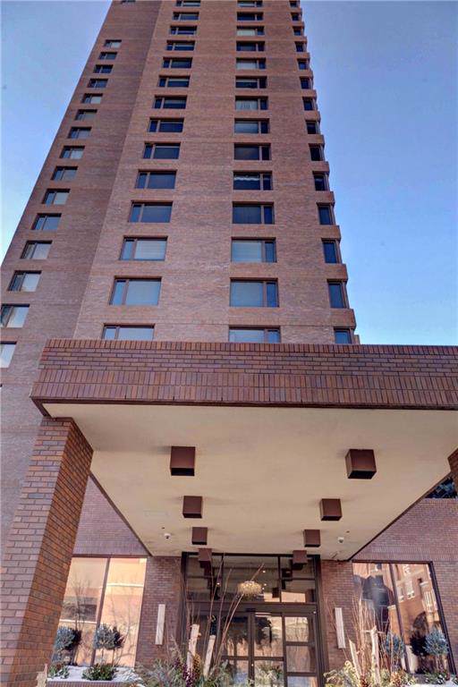 500 Eau Claire Avenue - Photo 1