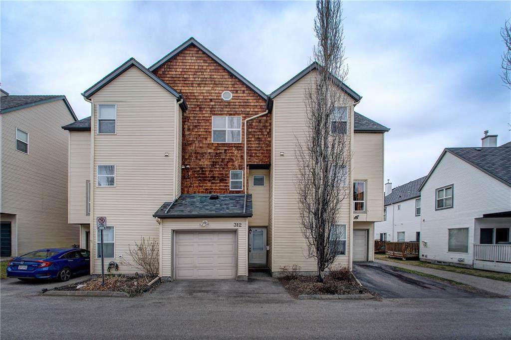 312 Bridlewood Lane - Photo 1