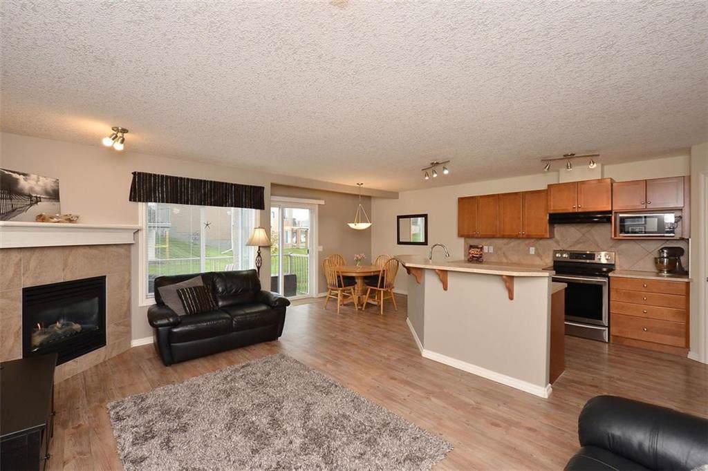 212 Royal Crest View - Photo 1