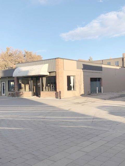 112 4 Avenue - Photo 1