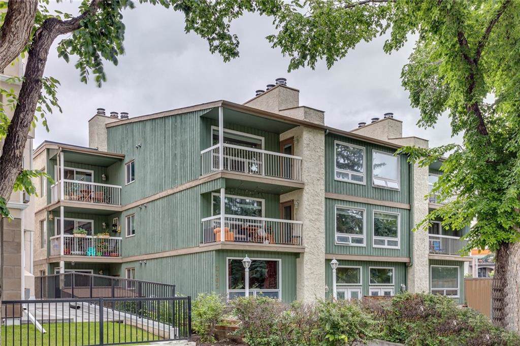 3402 Parkdale Boulevard - Photo 1