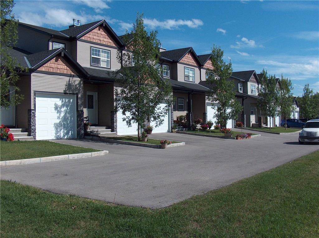 604 7 Street - Photo 1