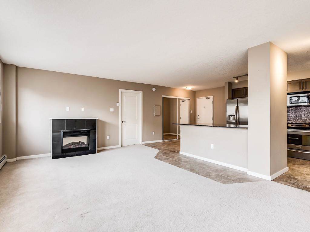 429 14 Street - Photo 1