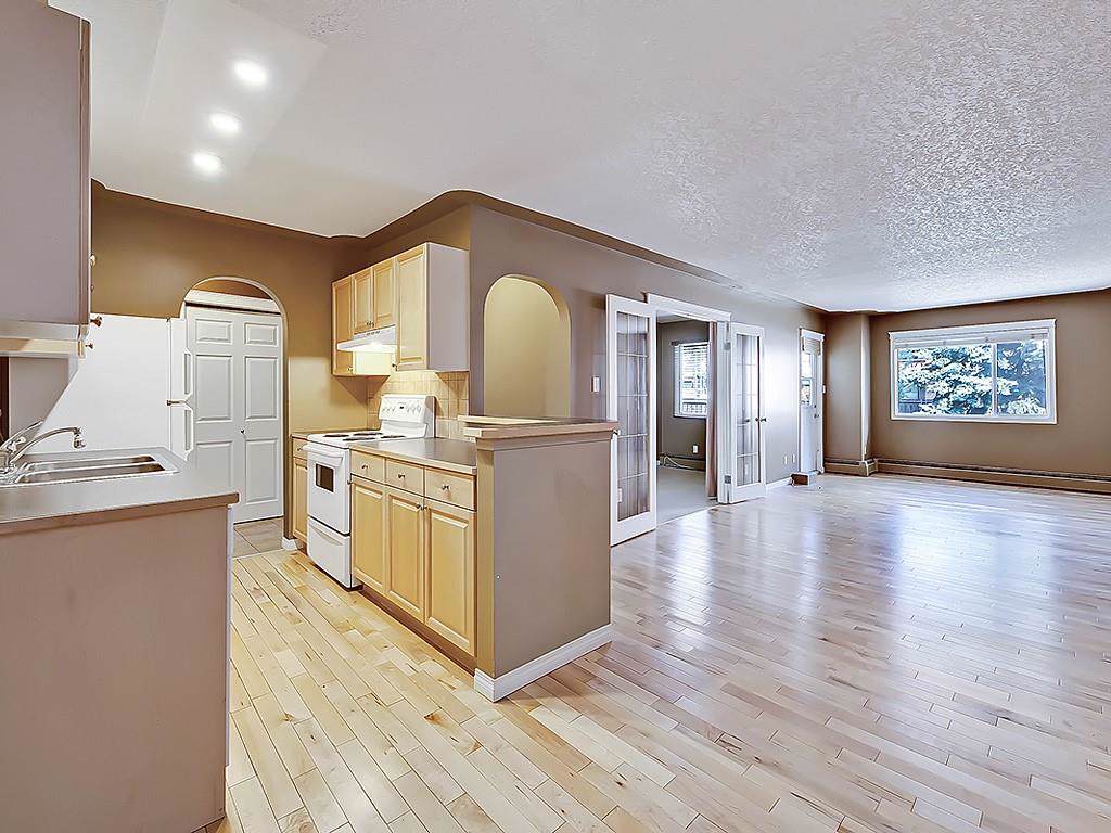 638 Meredith Road - Photo 1