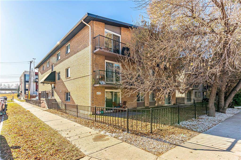 655 Meredith Road - Photo 1