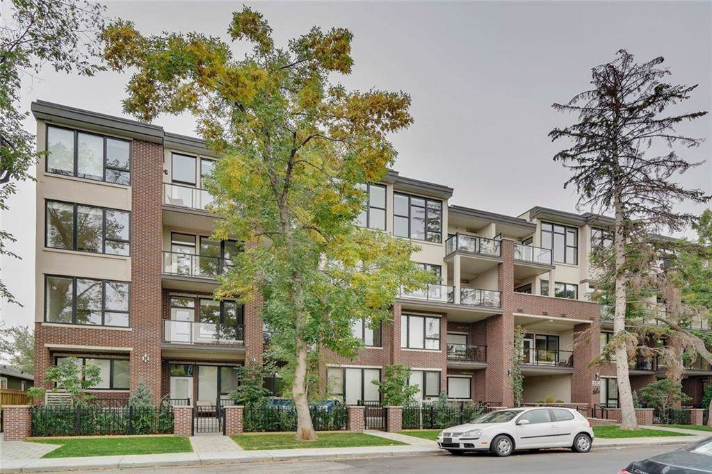 317 22 Avenue - Photo 1