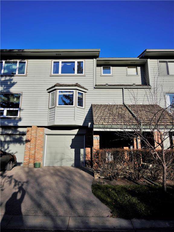 573 Point Mckay Grove - Photo 1