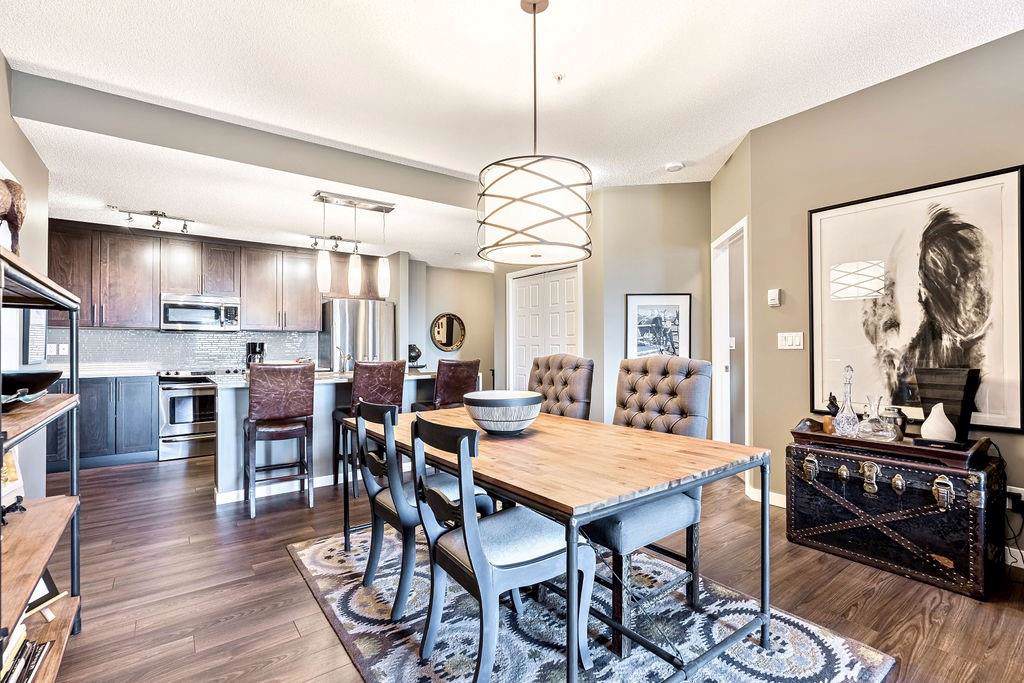 207 Sunset Drive - Photo 1
