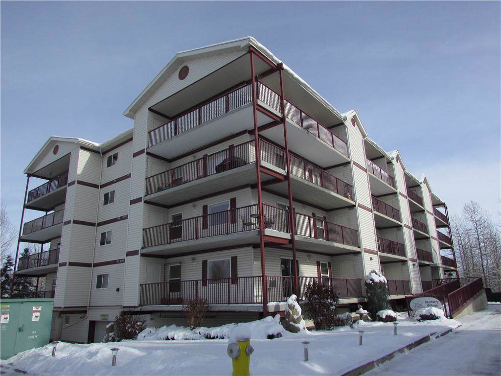 201 Centre Street - Photo 1