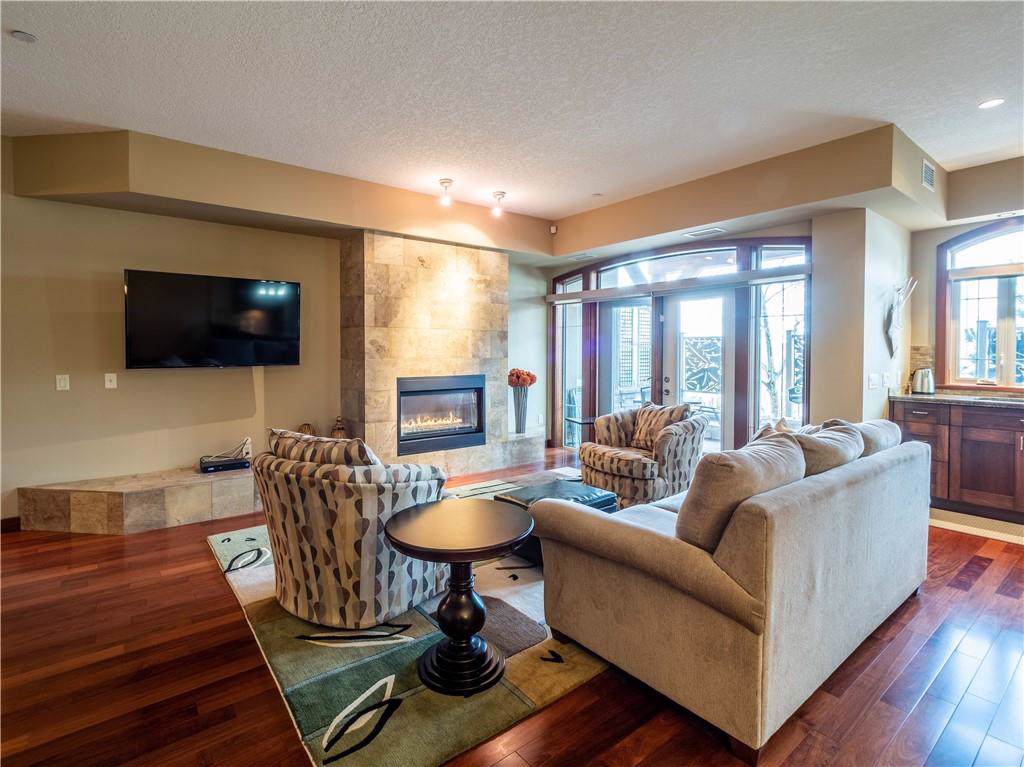 4440 14 Street - Photo 1