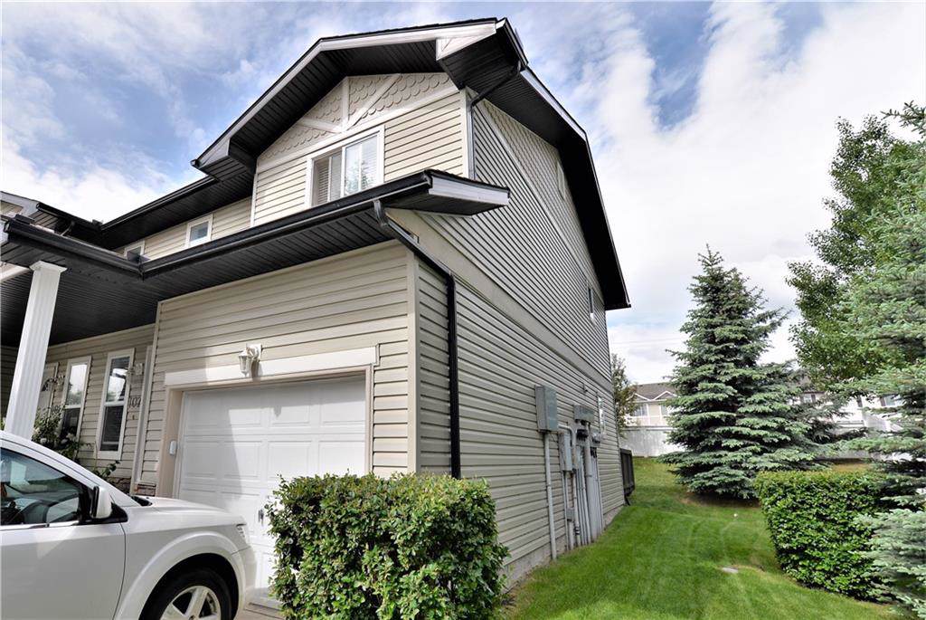 760 Railway Gate - Photo 1