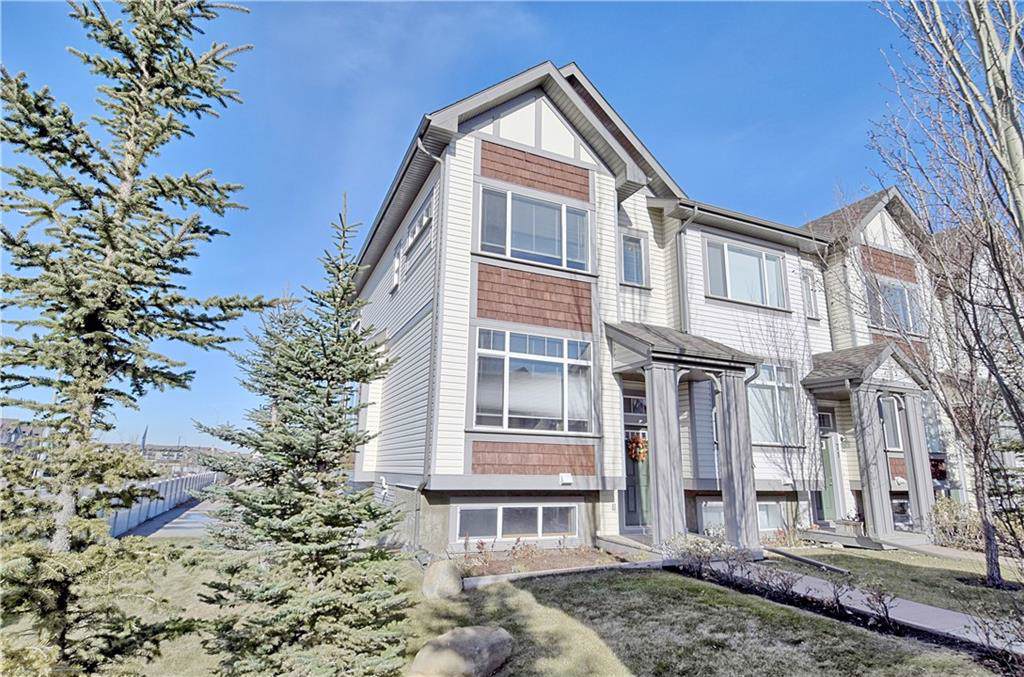 75 Copperpond Close - Photo 1