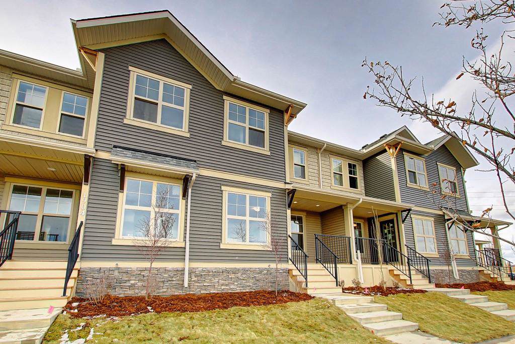 32 Horseshoe Crescent - Photo 1