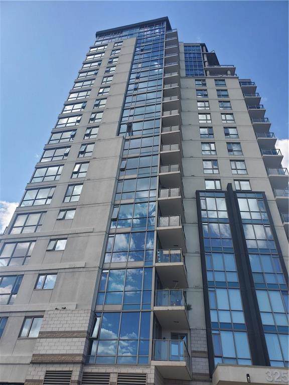 325 3 Street - Photo 1