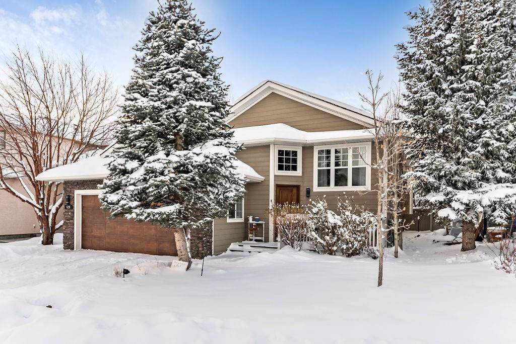 420 Sandstone Place - Photo 1