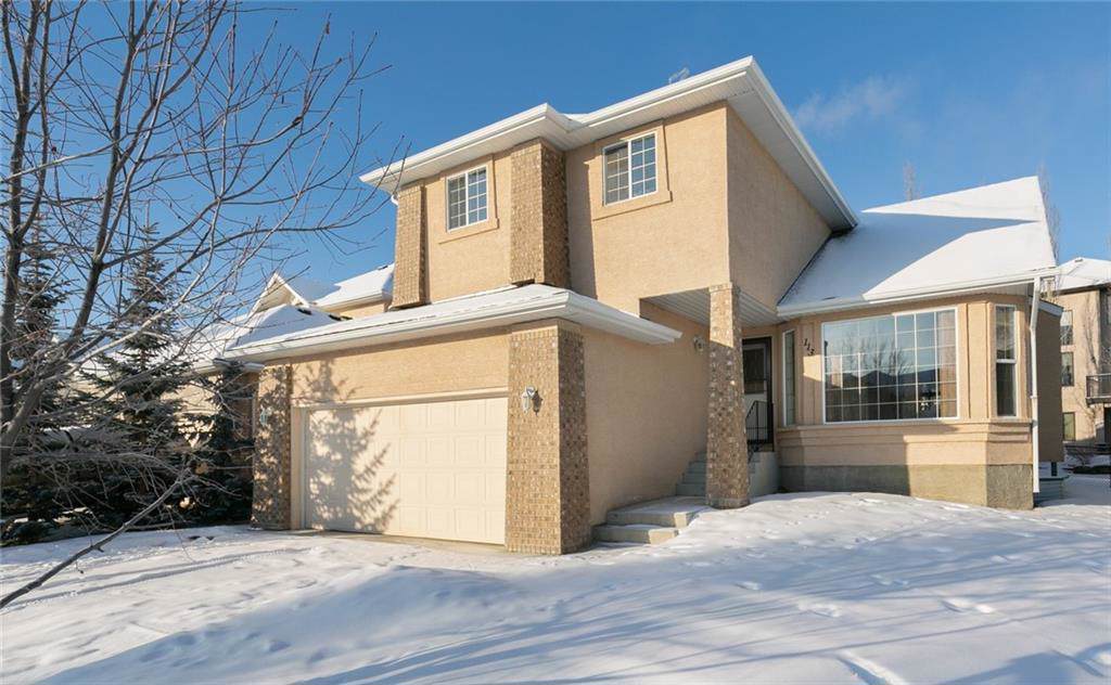 113 Elmont Bay - Photo 1