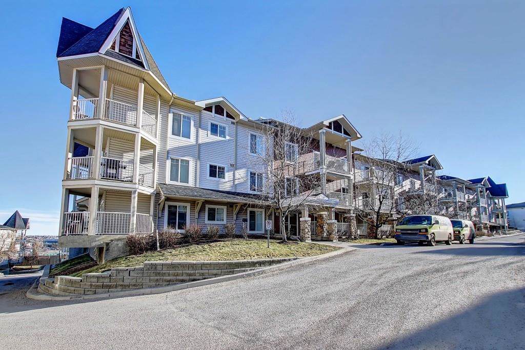 70 Panamount Drive - Photo 1
