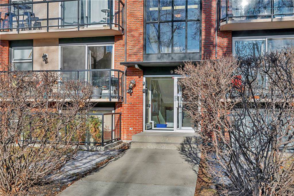 924 18 Avenue - Photo 1
