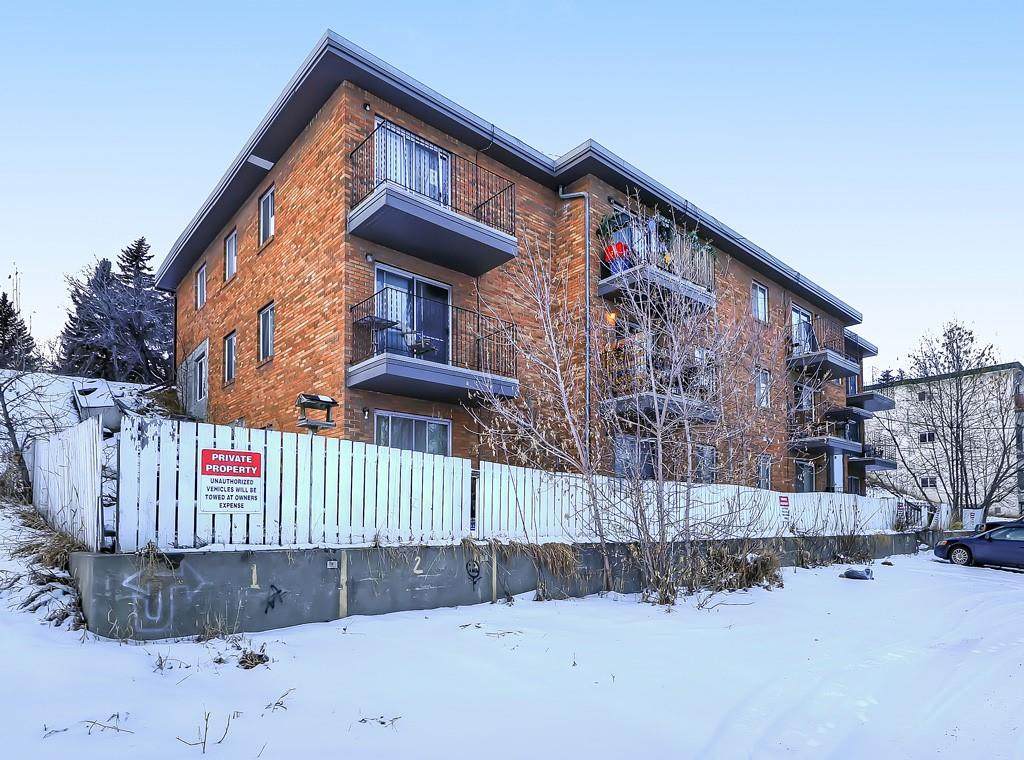 4328 4 Street - Photo 1