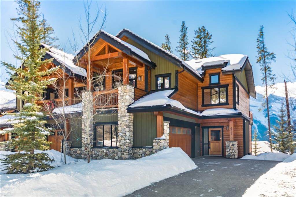 627 Silvertip Road - Photo 1